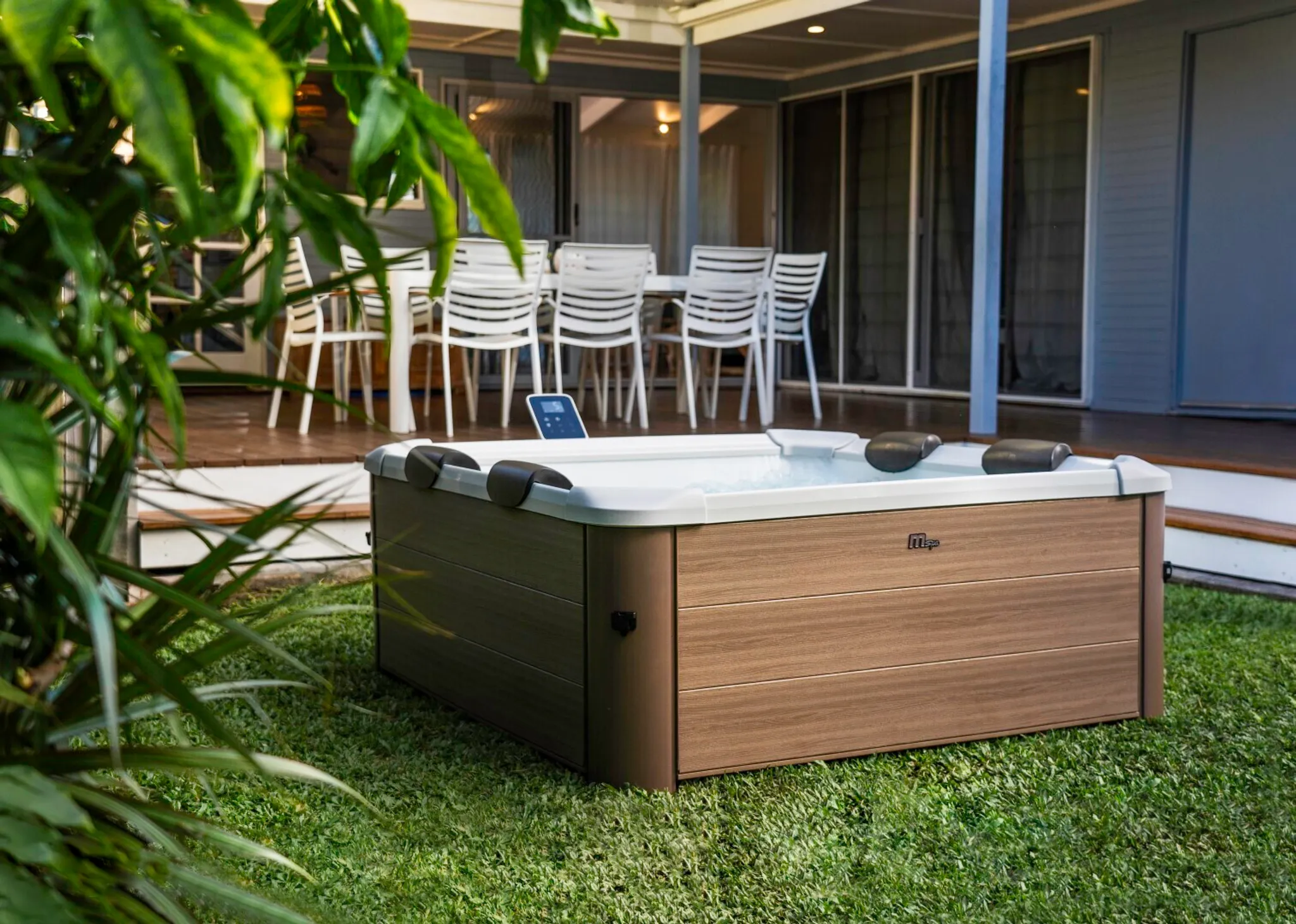 MSpa Whirlpool Oslo Amber, 160x160x65cm , Modell 2025
