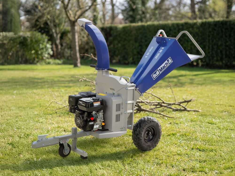 BullMach ZEUS 60 D - Häcksler mit Verbrennungsmotor - Motor Ducar DH212
