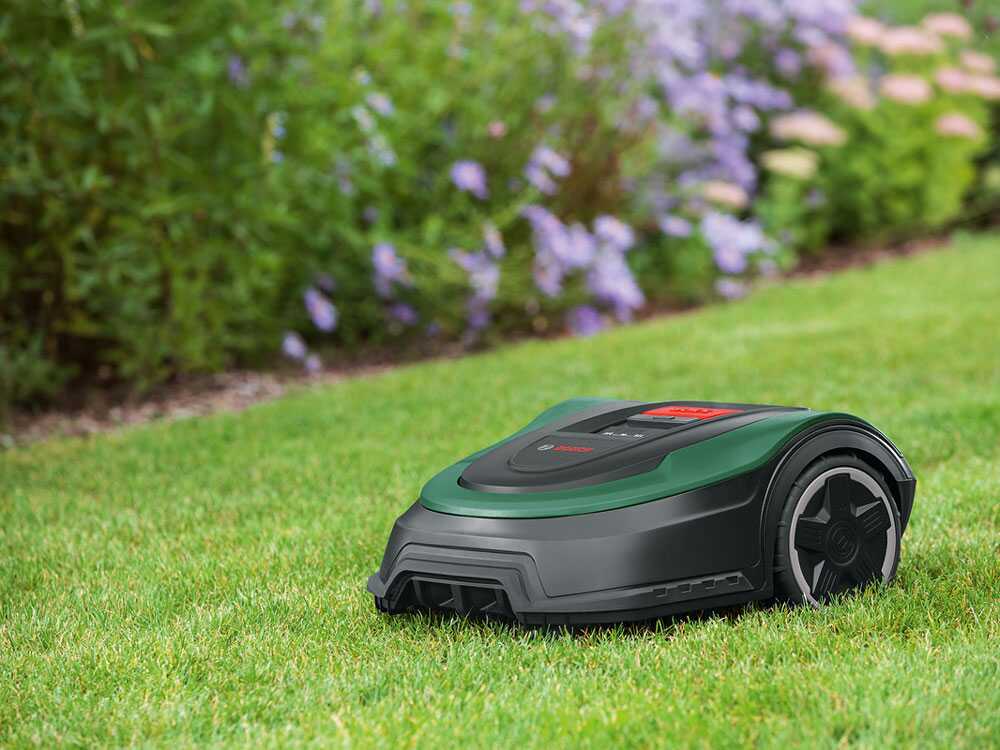 Mähroboter Bosch Indego M 700 mit Lithium-Akku 18 V
